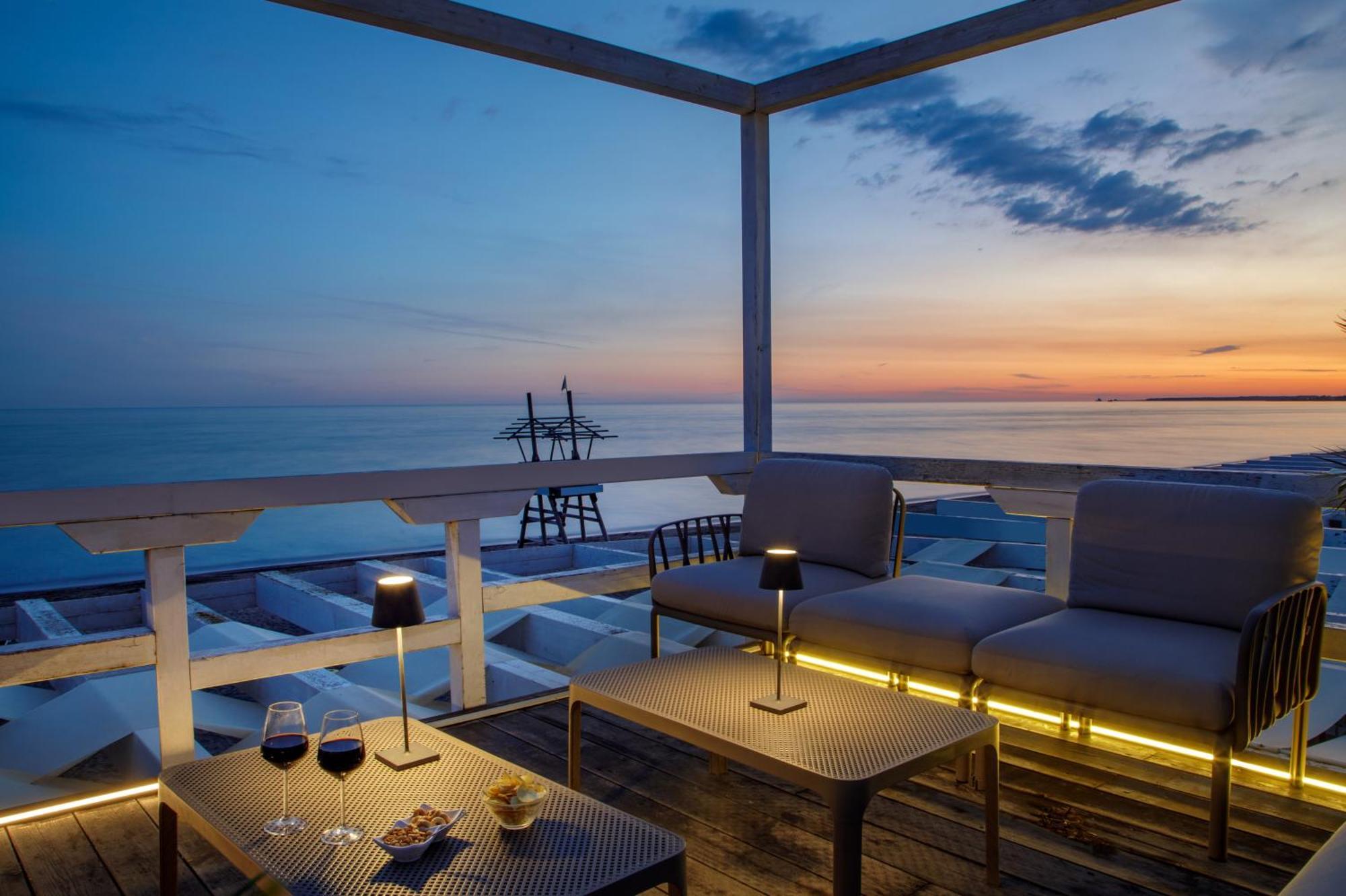 Hotel Tirreno Latina Ngoại thất bức ảnh